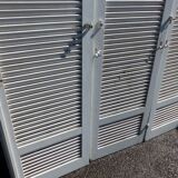 Suite of 4 wooden shutters