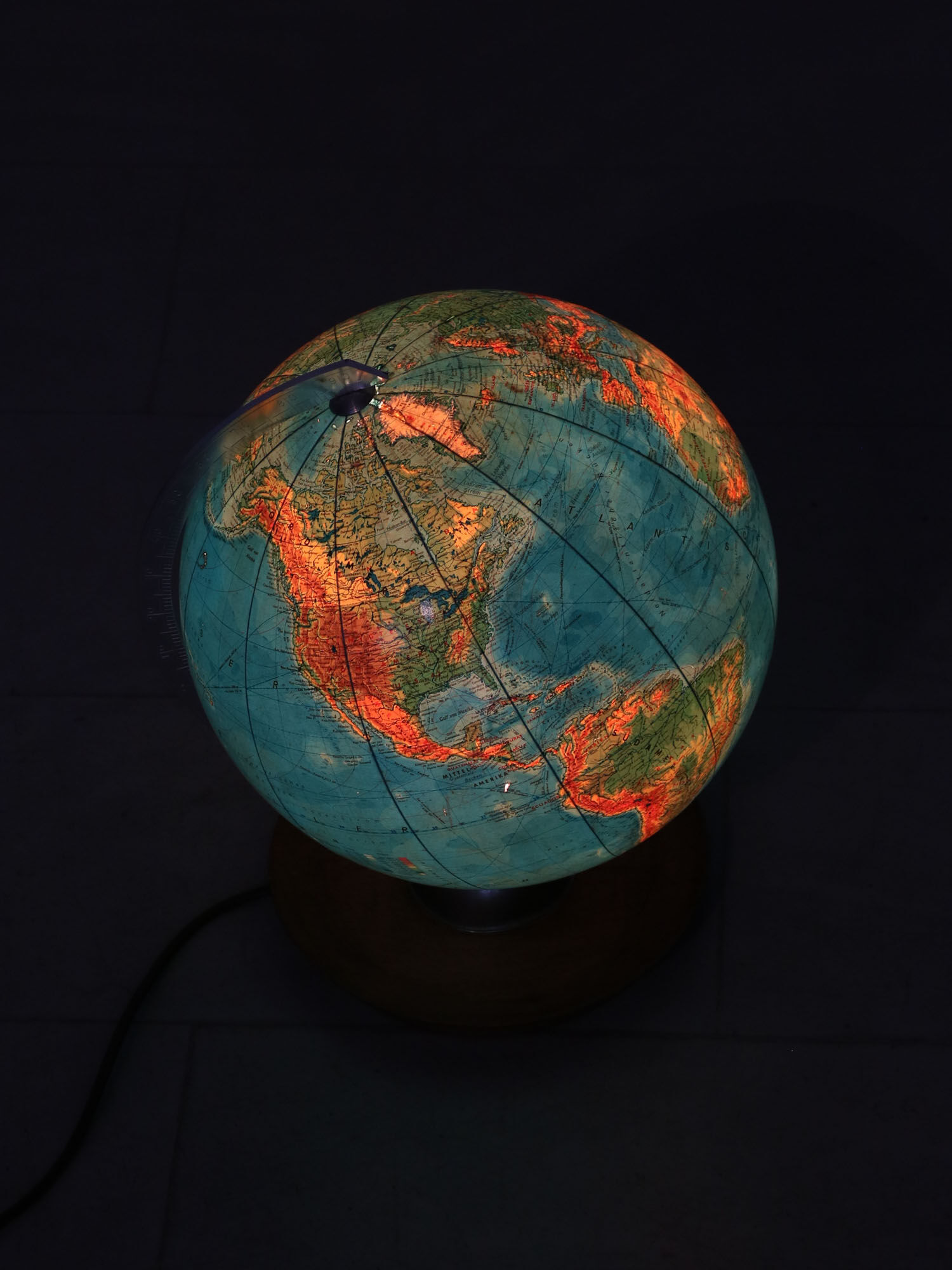Mid-century Illuminated Glass Globe, 60s