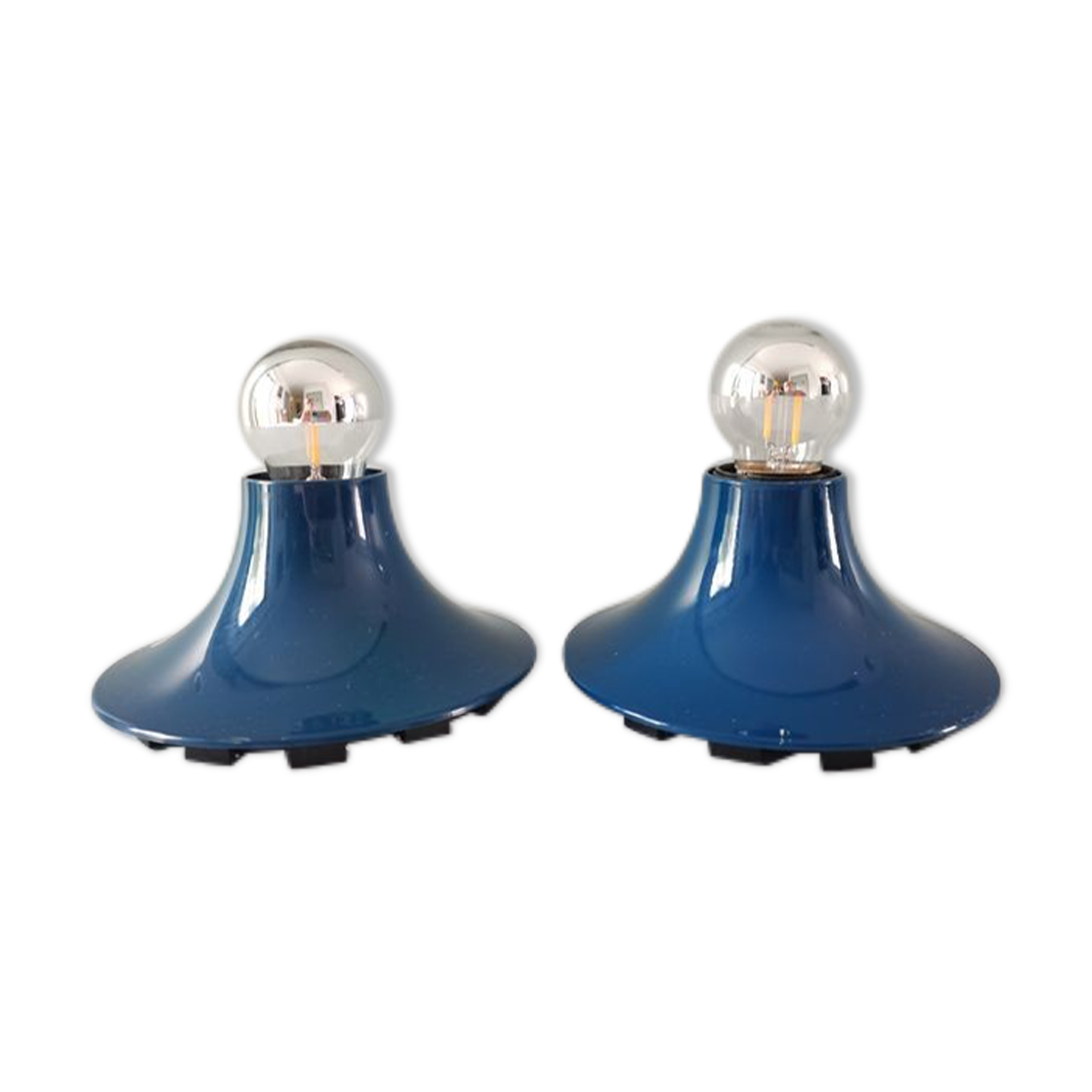 Pair of wall lamps Artemide "Teti" Vico Magistretti