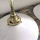 Paire d’appliques murales en opaline blanche