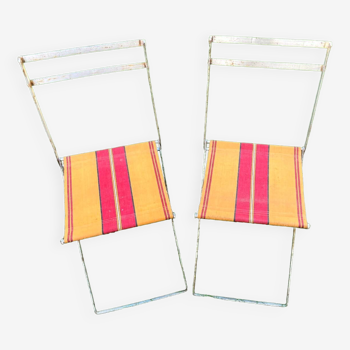 Pair of folding chairs