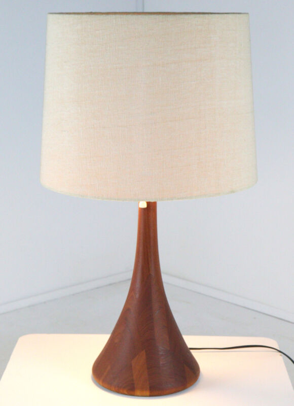 Lampe de table en bois Domus XL