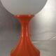 Lampe boule pied tulipe des années 60-70
