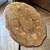 Oval pedestal table with inlaid top