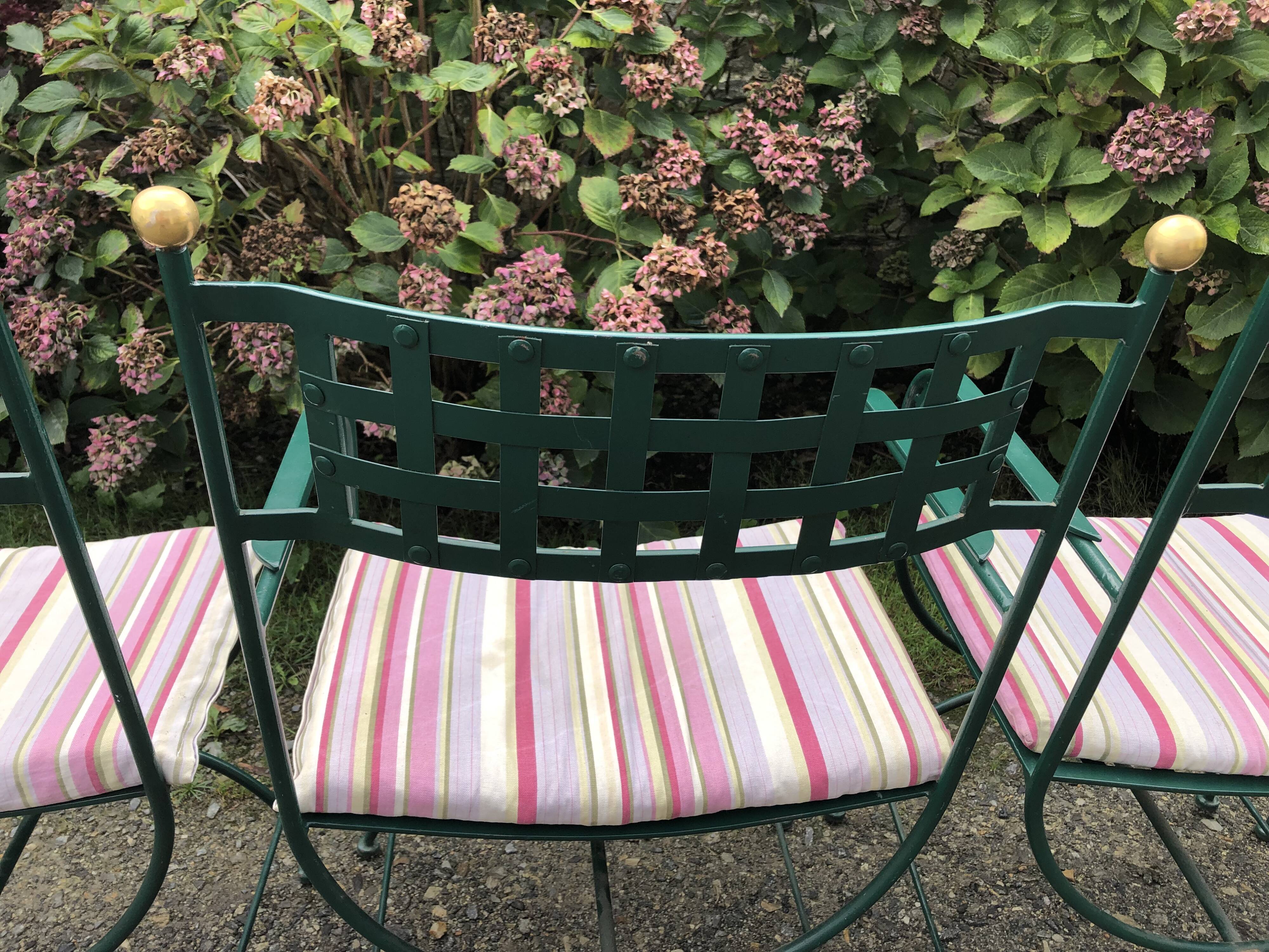 2 armchairs and 2 chairs in full wrought iron, handcrafted.