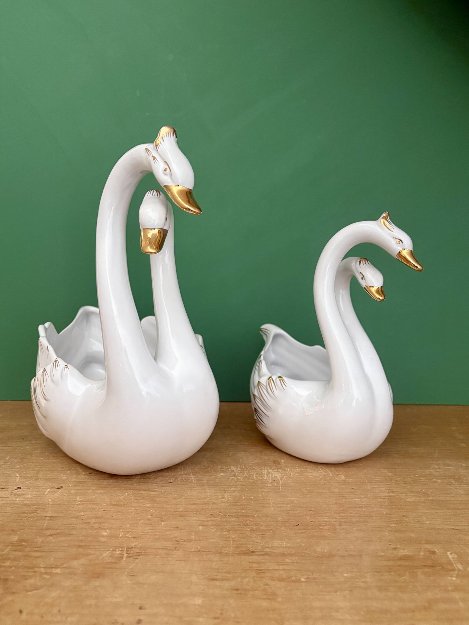 Pair of vintage cache pots - Ceramic swans