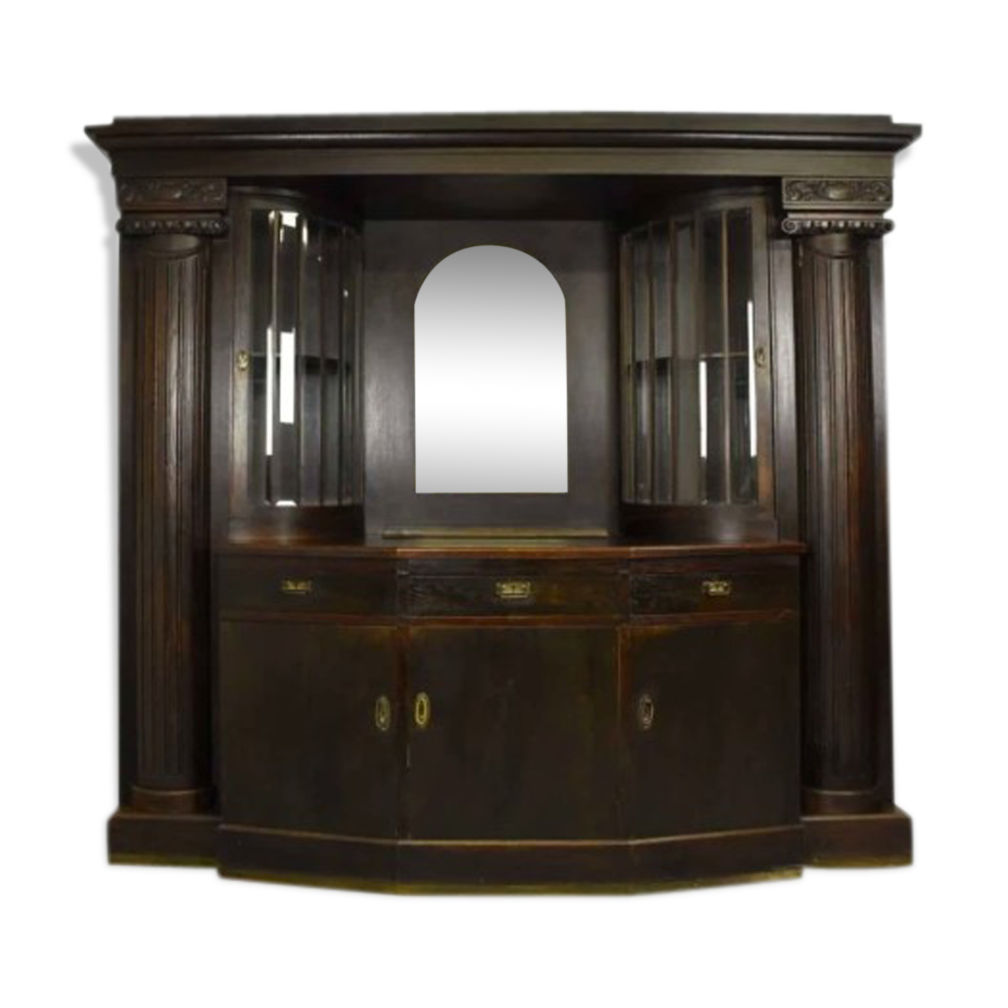 Dresser, 20th