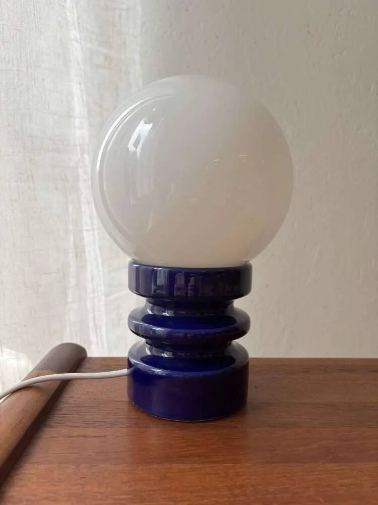 Dümler & Breiden table lamp from the 1970s, ceramic.