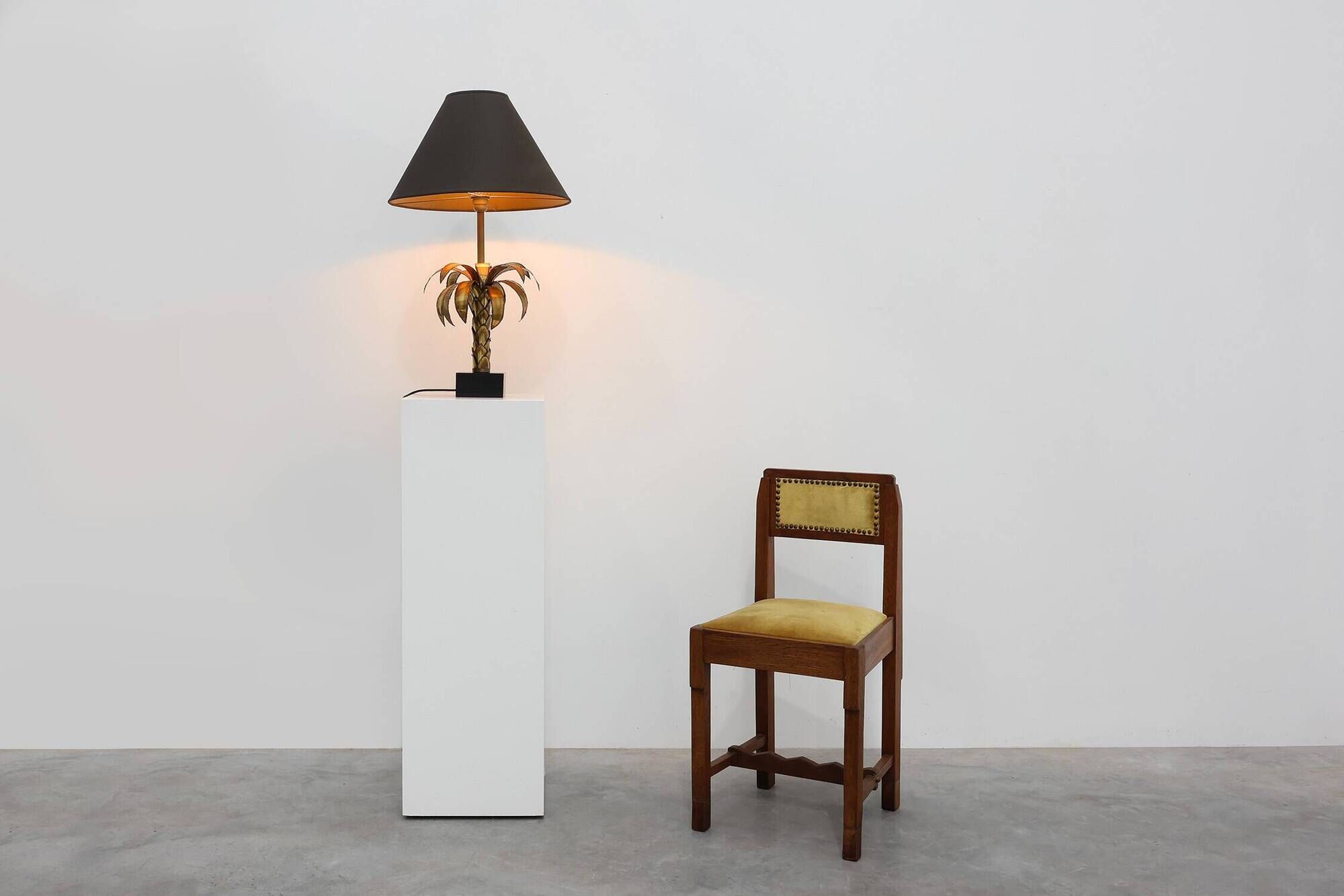 Hollywood Regency brass palm tree table lamp with black shade, France, 1970