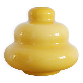 Ceiling lamp in yellow opaline 70s