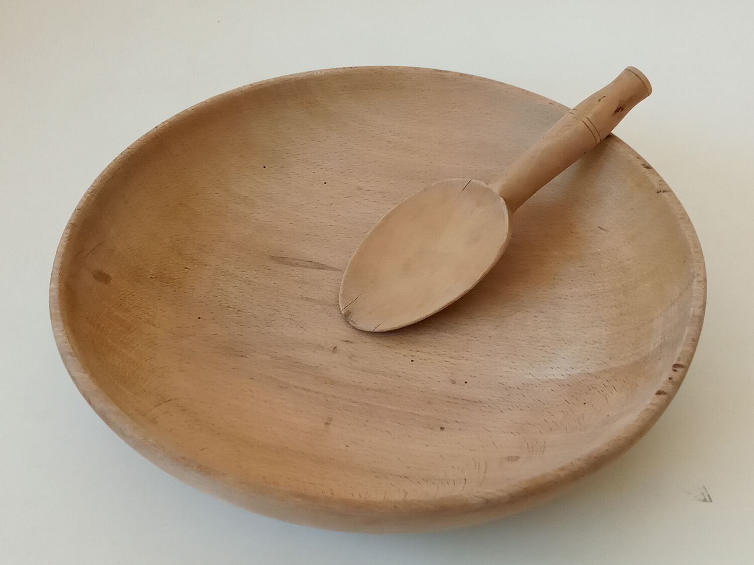 Wooden dish and spoon