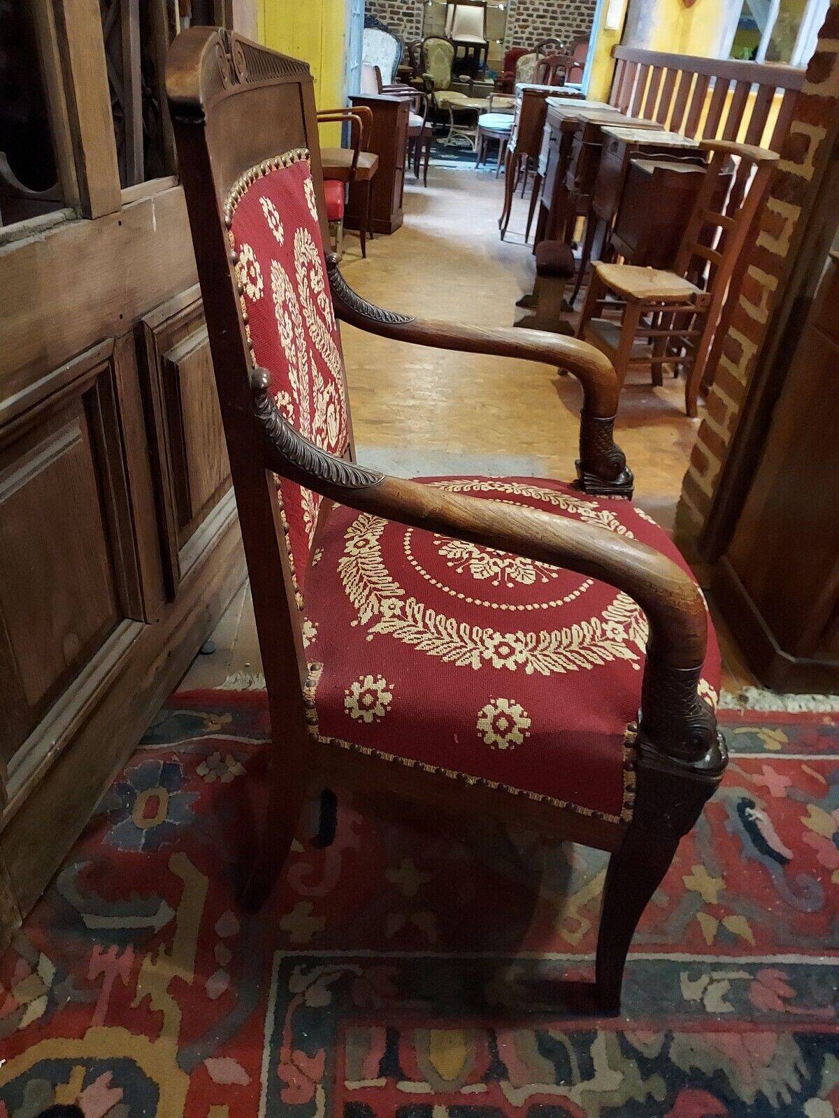Fauteuil style empire en acajou