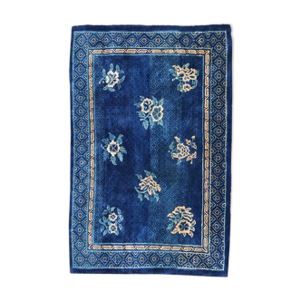 Chinese rug 1900 182 X 120 cm