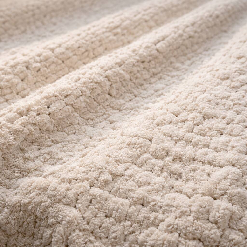 Handmade Cream Mohair Throw Blanket – Soft Luxury Plaid – 1.2 x 2 m