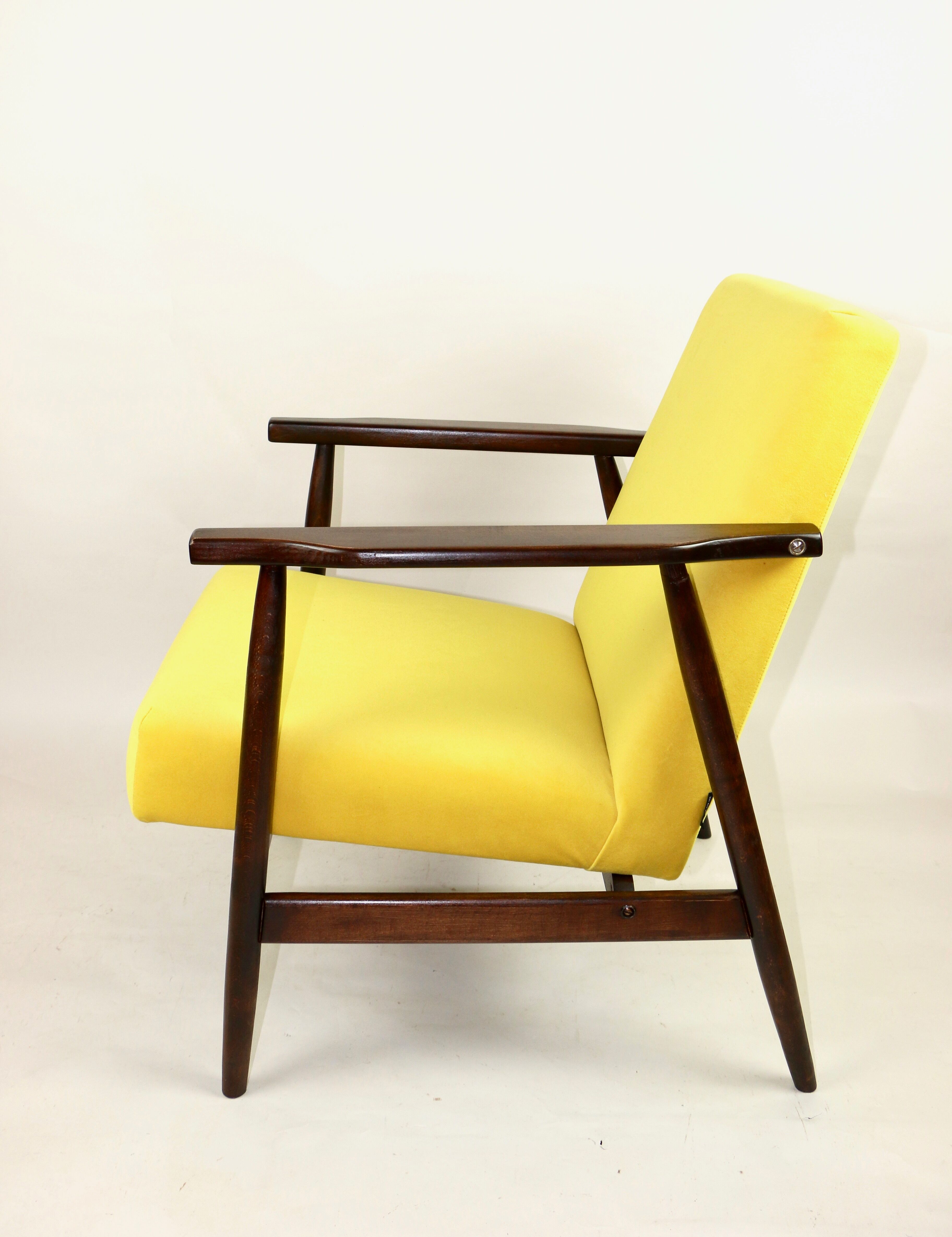 Fauteuil jaune, années 1970
