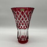 Val Saint-Lambert cut and red-lined crystal vase