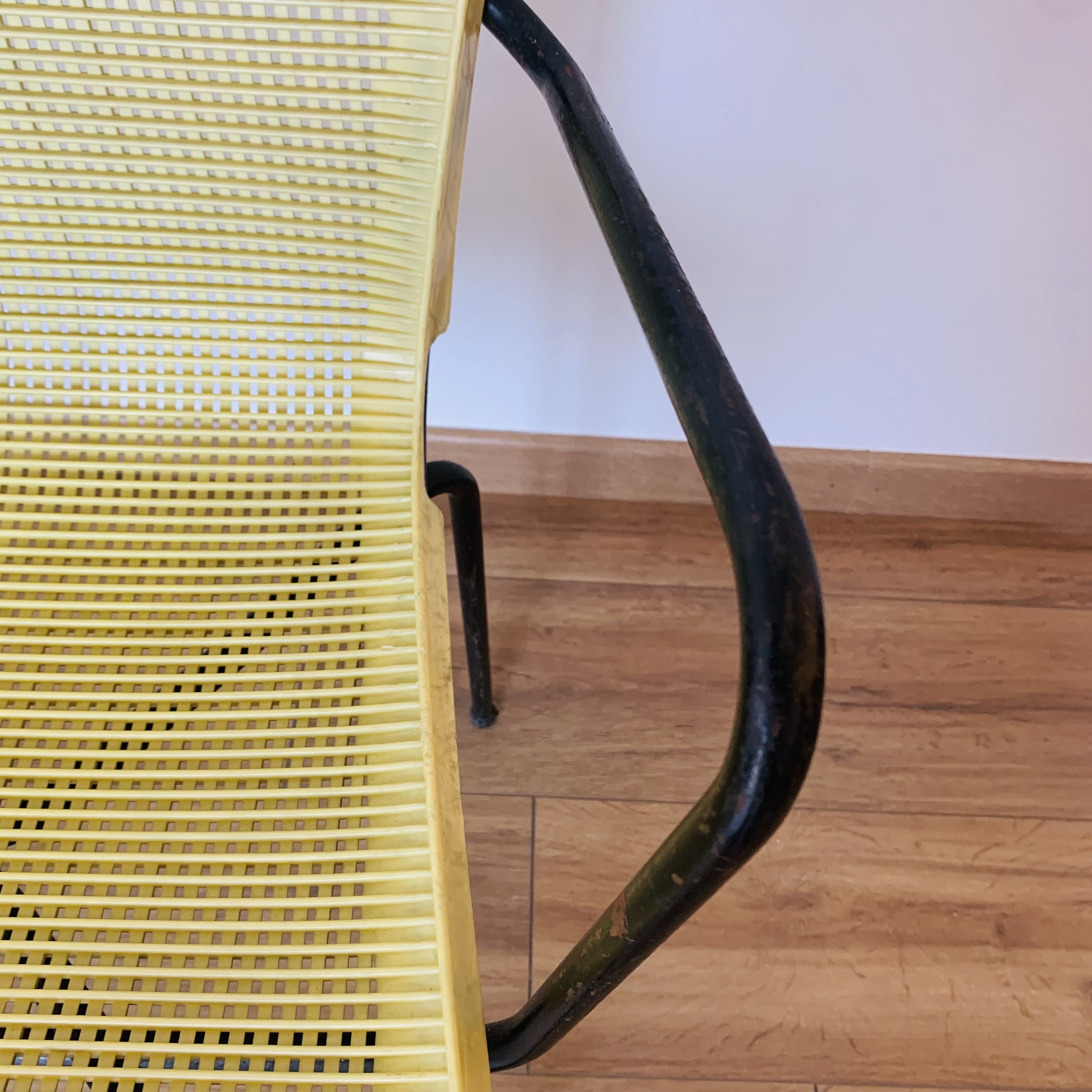 4 yellow outdoor armchairs