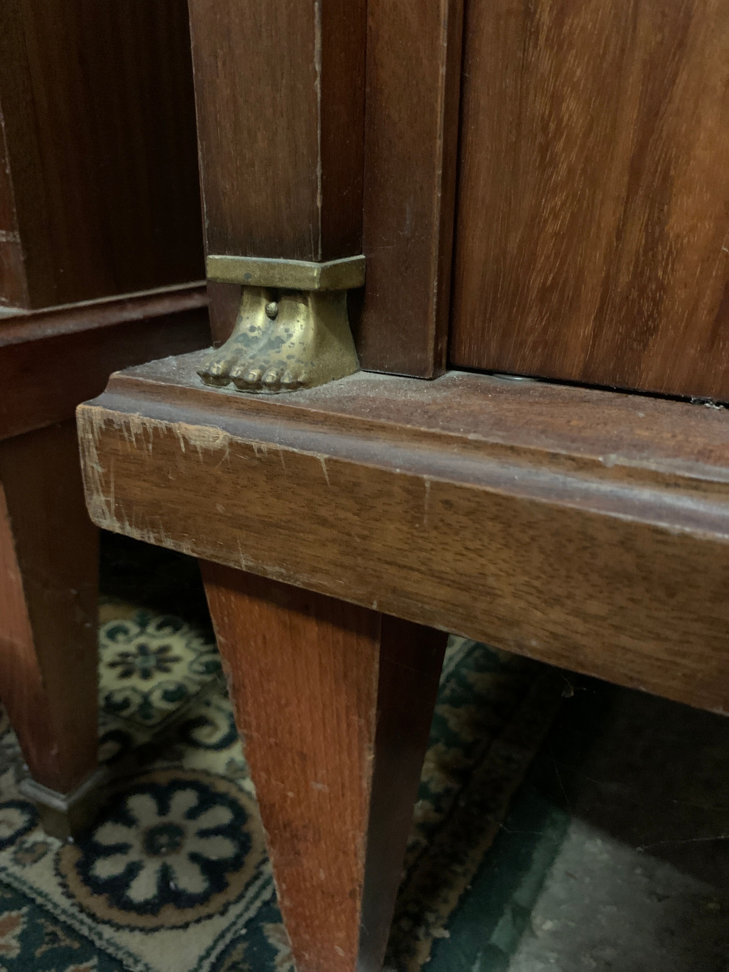 Secretary style empire