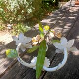 Romantic wall lamp in enamelled metal