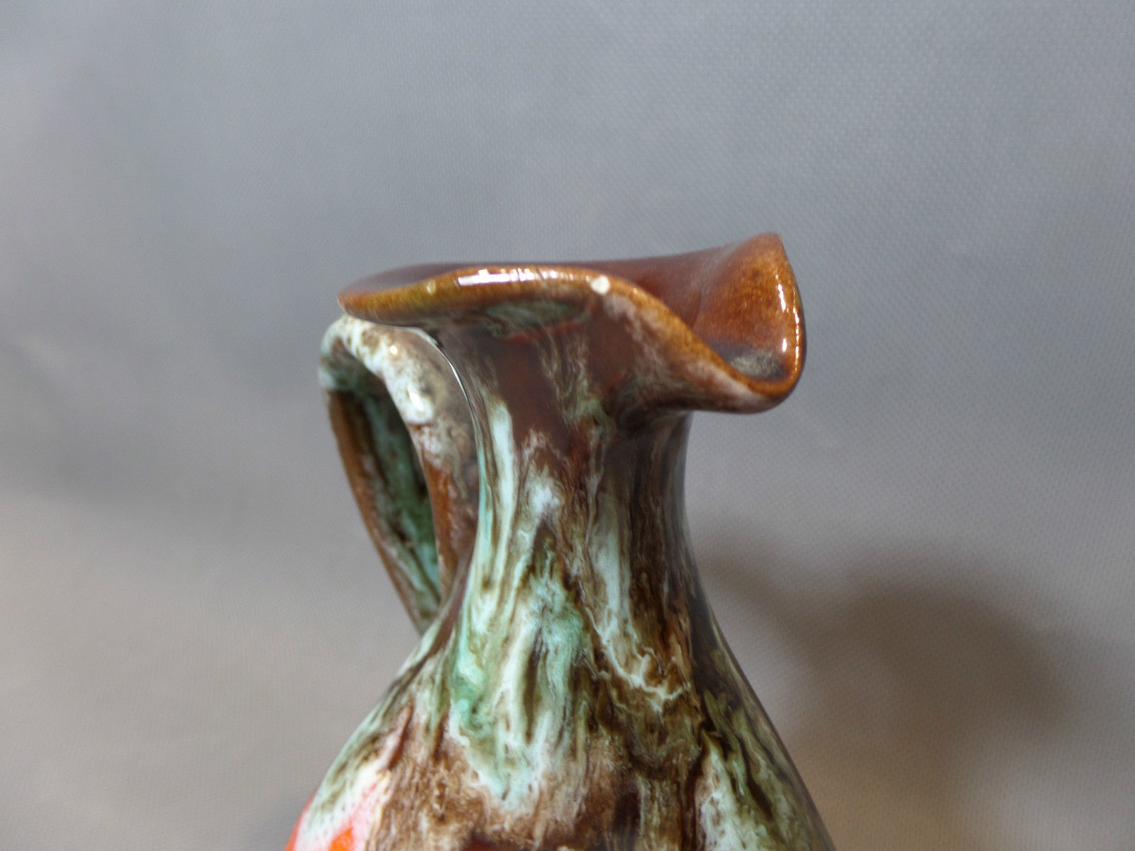 Pitcher water Vallauris