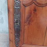 Vendéen cabinet man standing louis xv in cherry