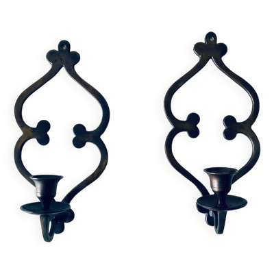 Paire de bougeoirs muraux