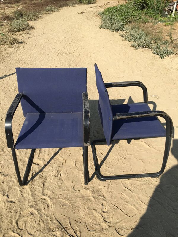 paire de fauteuils vitra