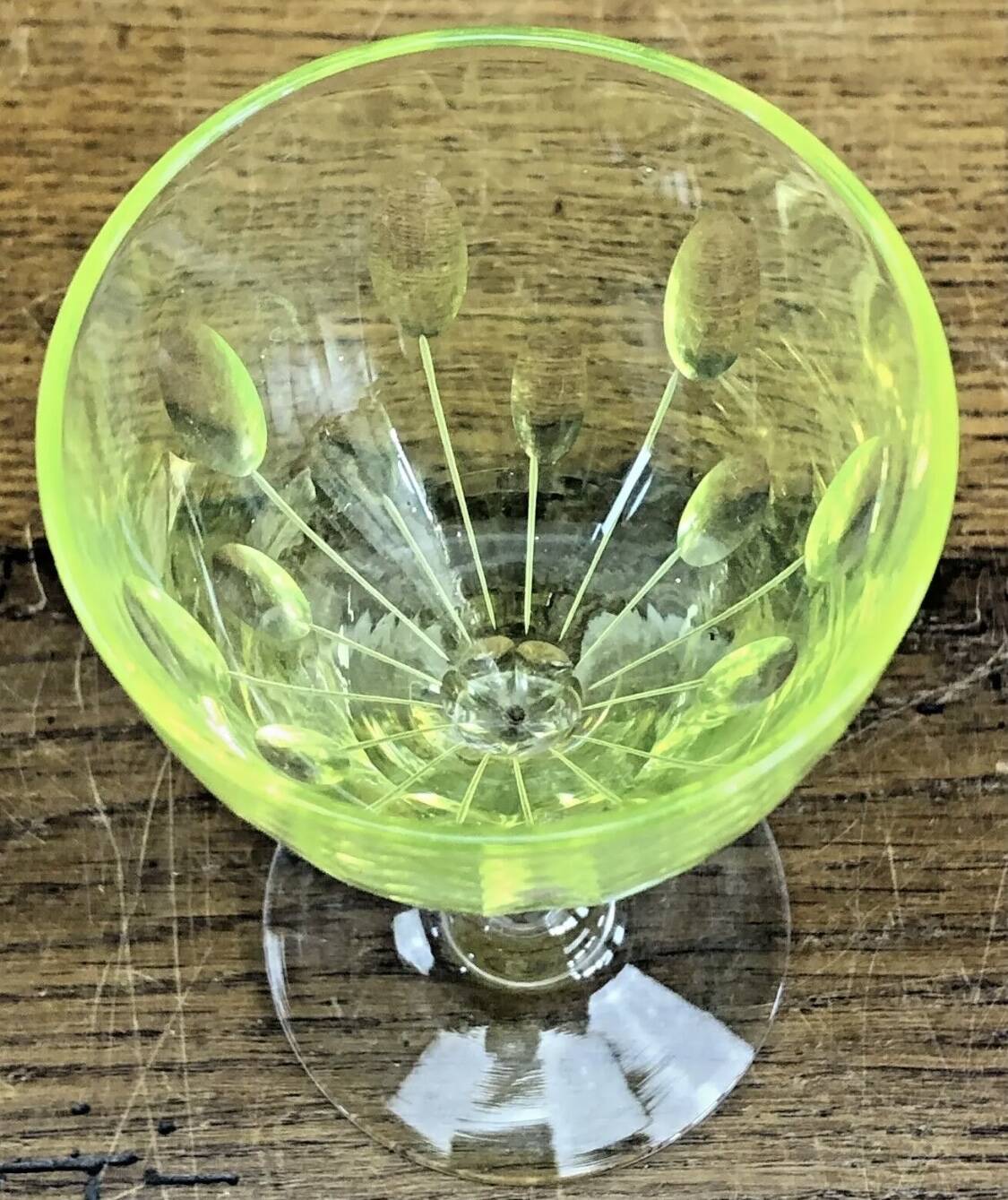 Service de 5 verres à vin aperitif en ouraline