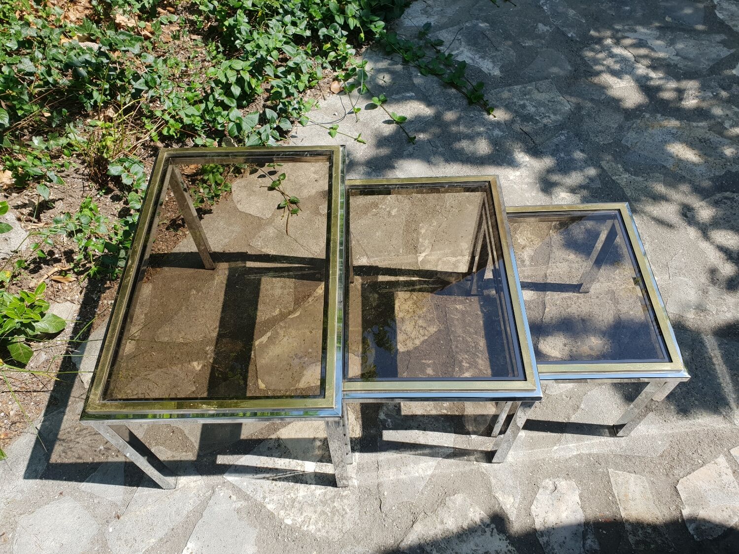 Nesting tables italy 1970