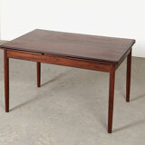 Extensible in the 1960s rosewood dining table.