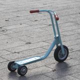 Fully restored 70/80 year scooter.