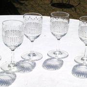 BACCARAT NANCY - 12 Glasses of white wine in cut crystal - Signed - H 12,5cm