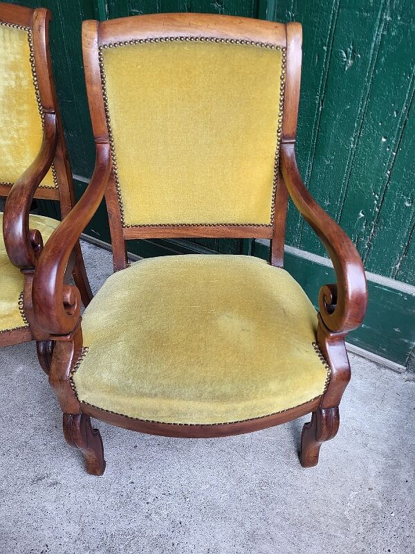 Pair of armchairs with mahogany restoration of the XlX th century