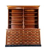 Grand cabinet d’apothicaire Art Déco en acajou et marbre, 1909