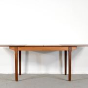 Table extensible Nathan des années 50 en teck magnifique. Moderne / Rétro / Danois