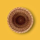 Grand panier ancien en osier tressé – forme amphore – vers 1950