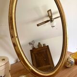 Miroir ovale sur pied du XIXe siècle