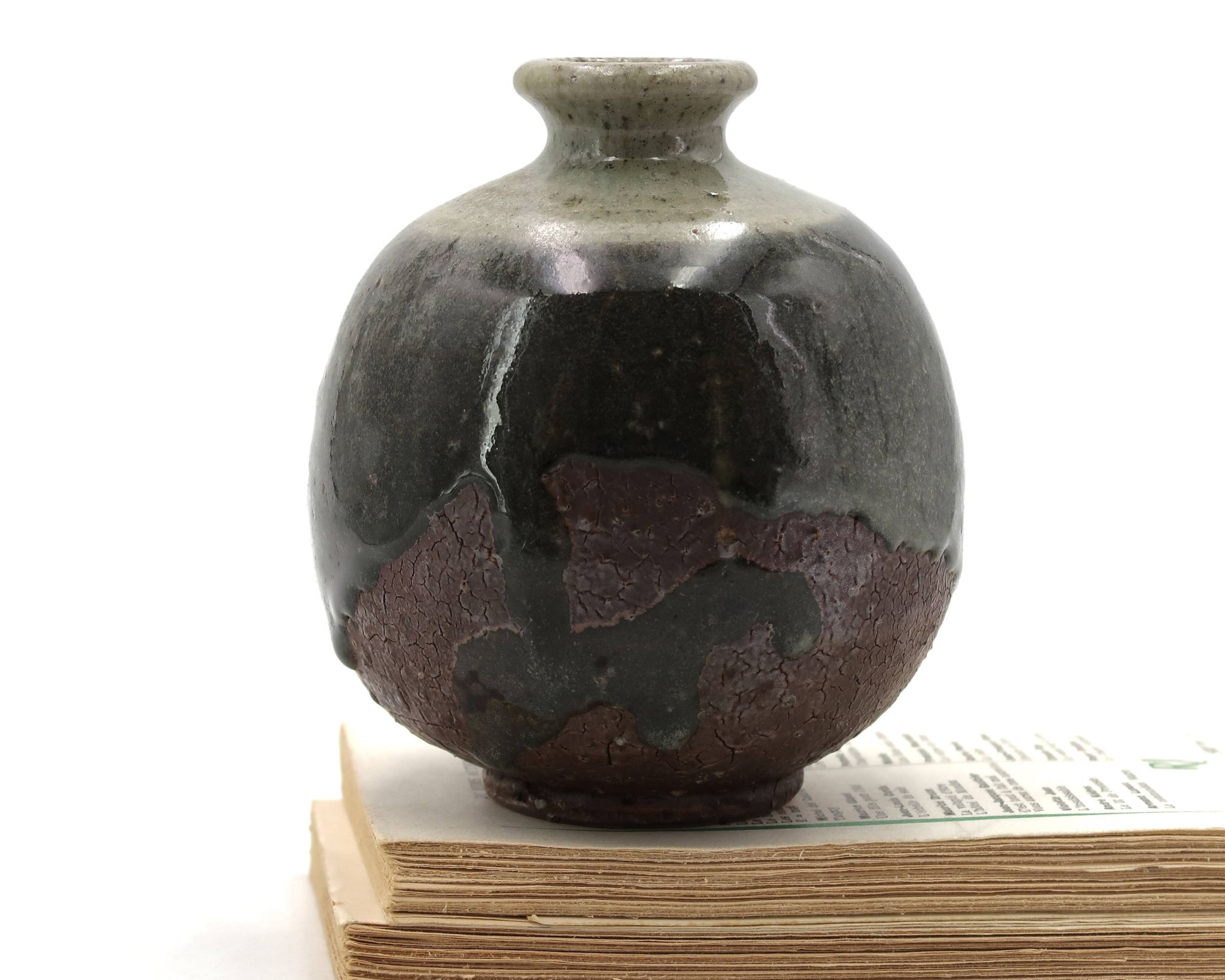 Wabi-sabi round vase in stoneware with green glazing, 1970s ceramics.