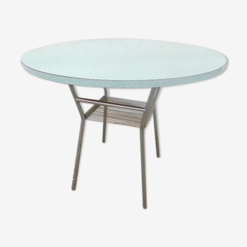 Formica and scoubidou table
