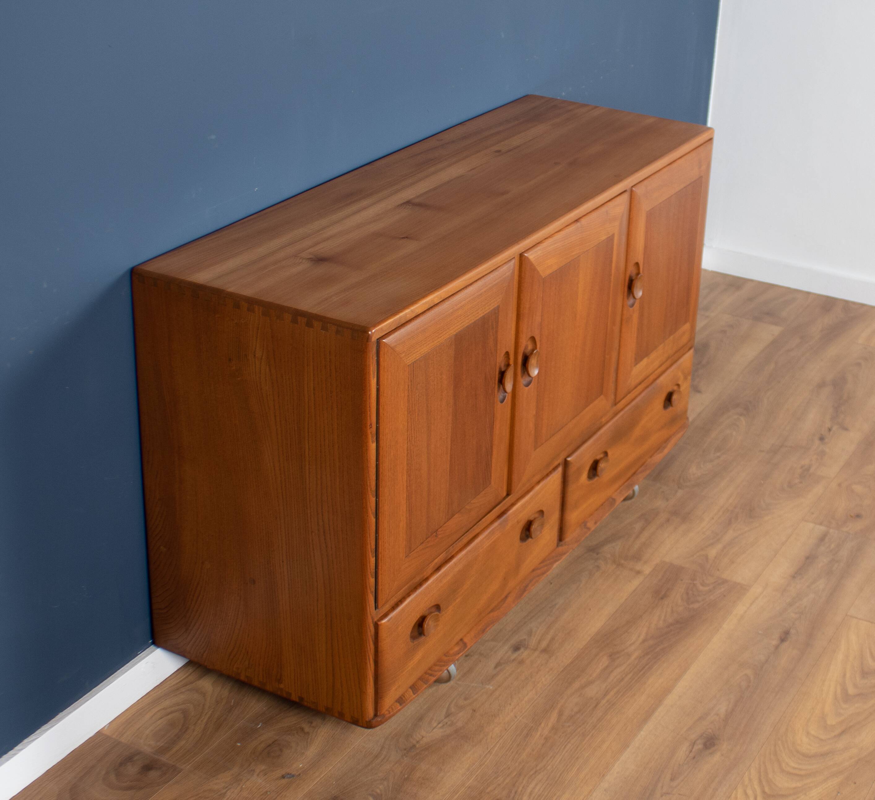 Buffet Ercol Windsor modèle 468