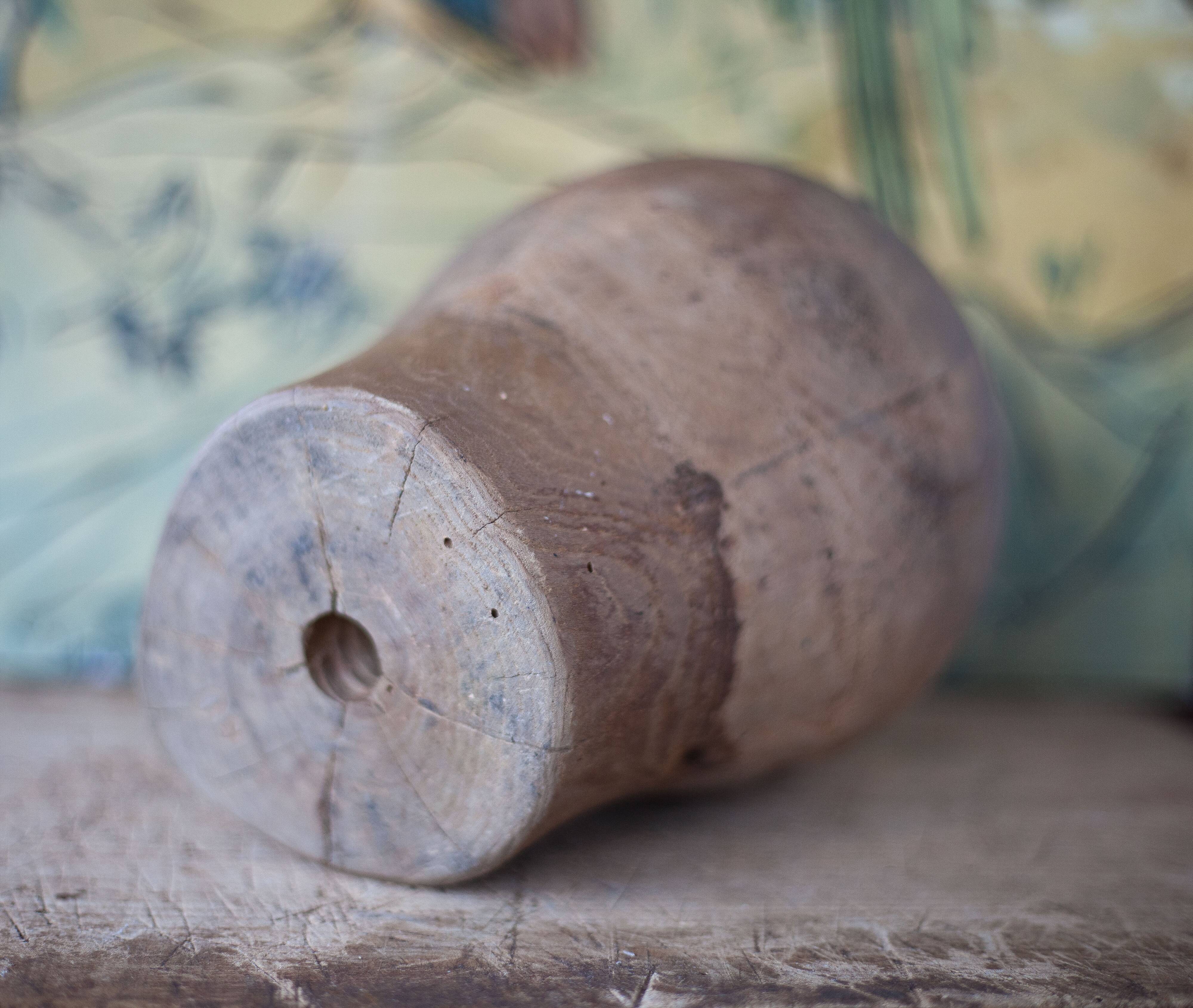 Old hat head, wooden cap, wooden milliner's head, old wood, collection, decoration