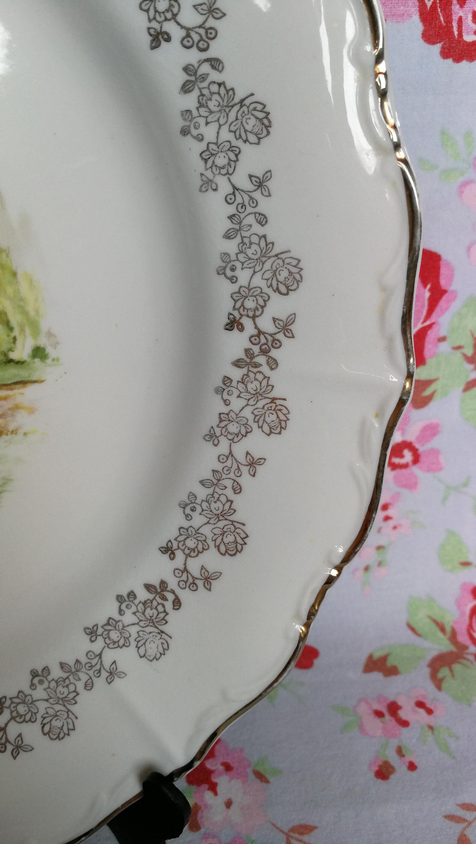 Sarreguemines Grand Dish in Porcelain Dishes Old Couple Fragonard