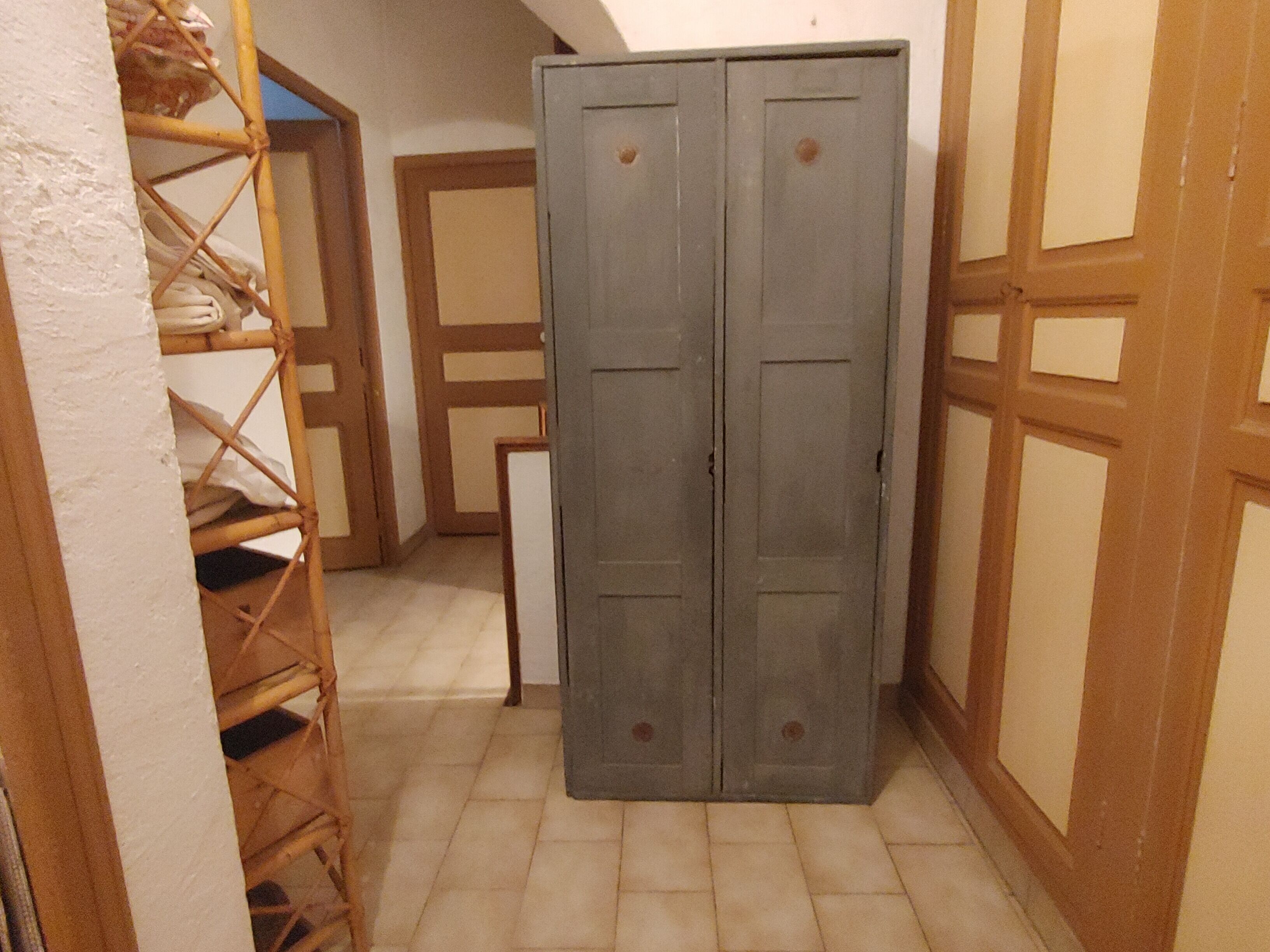 Former Parisian cabinet