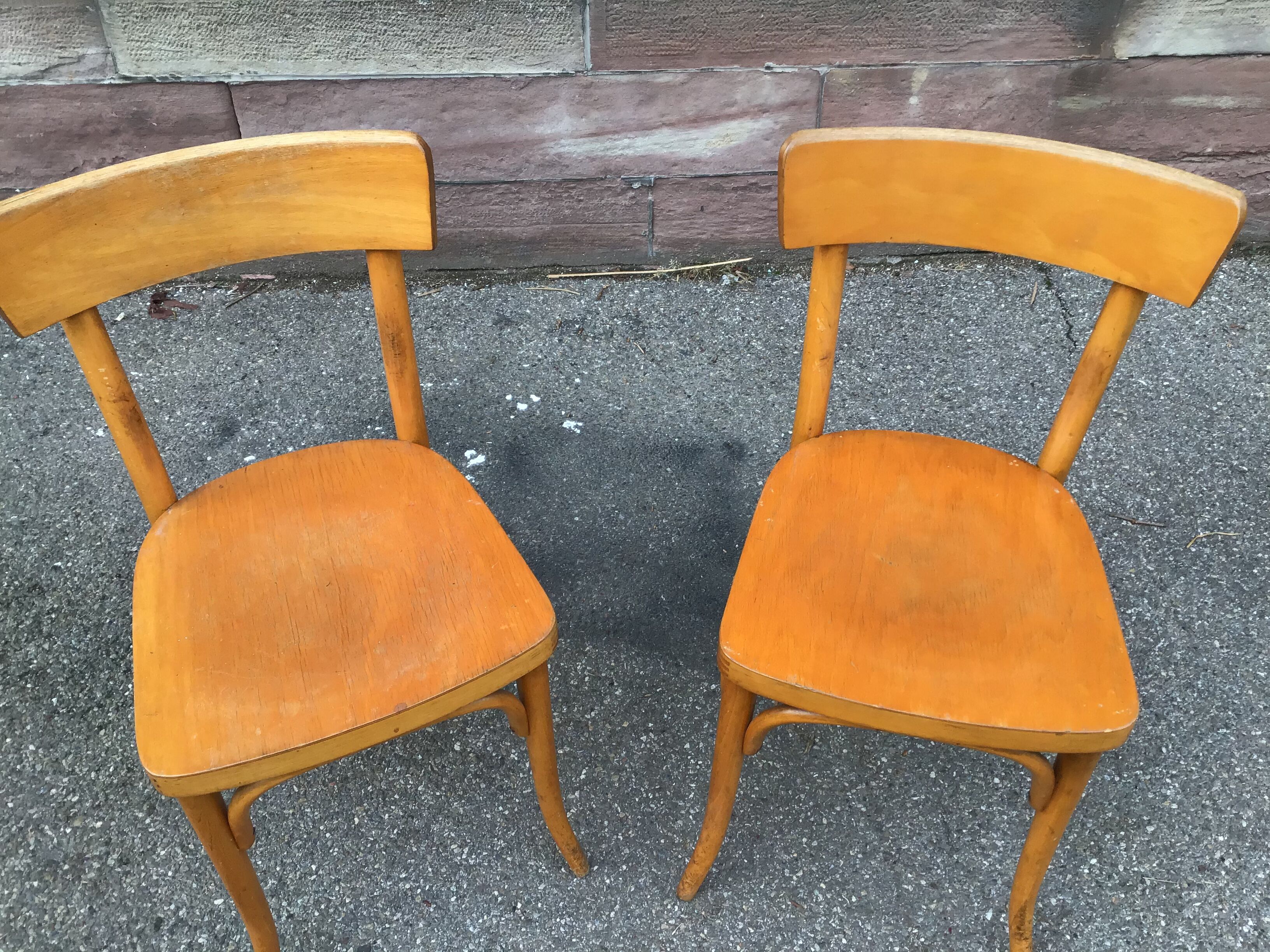 Paire de chaises bois courbé Thonet