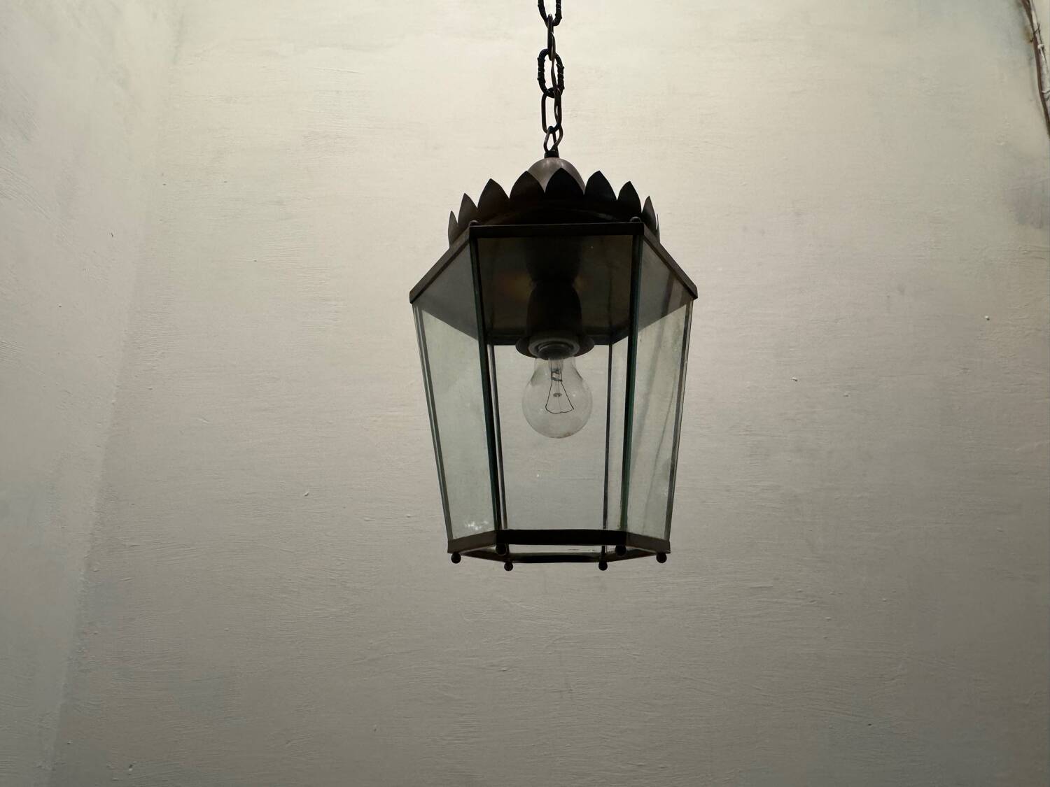 Suspension en verre et bronze vintage des années 1950