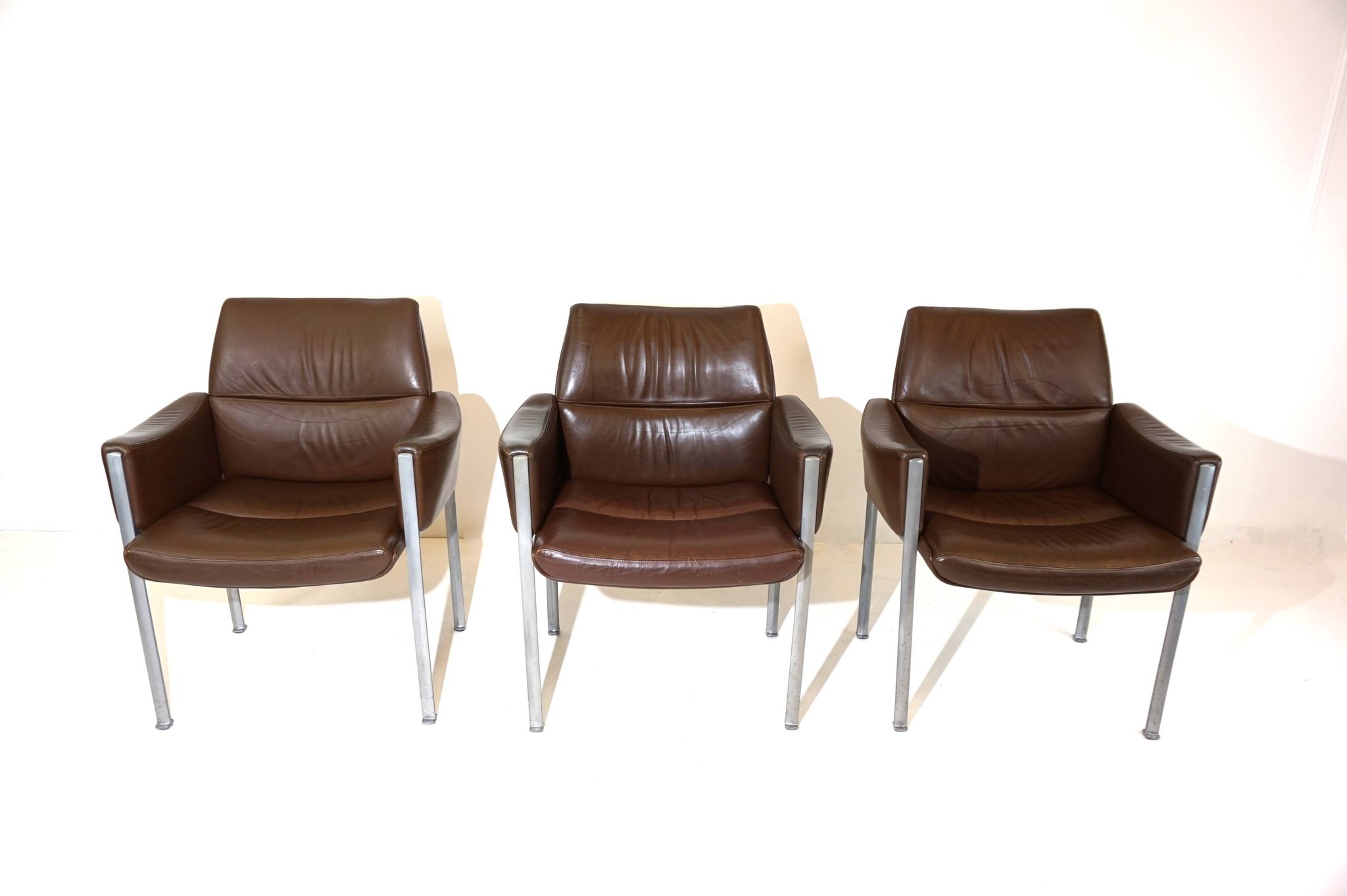 Röder Söhne Set of 3 leather office/dining room chairs by Miller Borgsen
