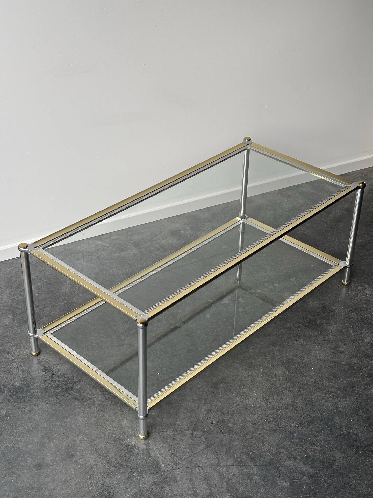 Table basse en métal chromé, doré et verre, 1970