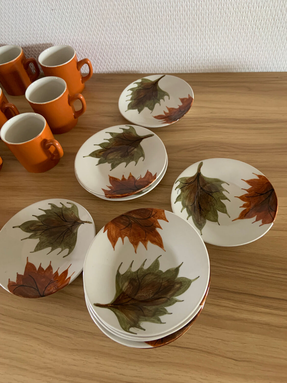 Oven King Italy coffee cups and sub-cups