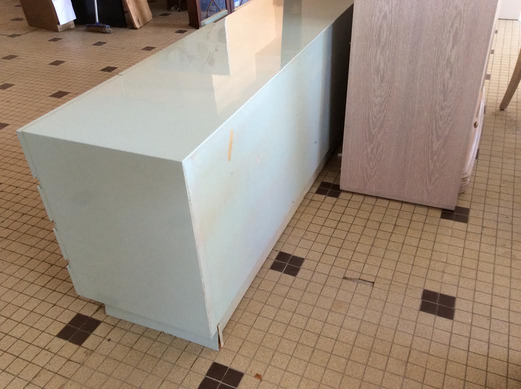 Chest of drawers low cabinet 18 drawers