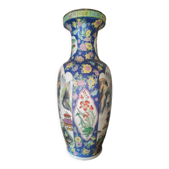 Chinese vase early twentieth century enamelled